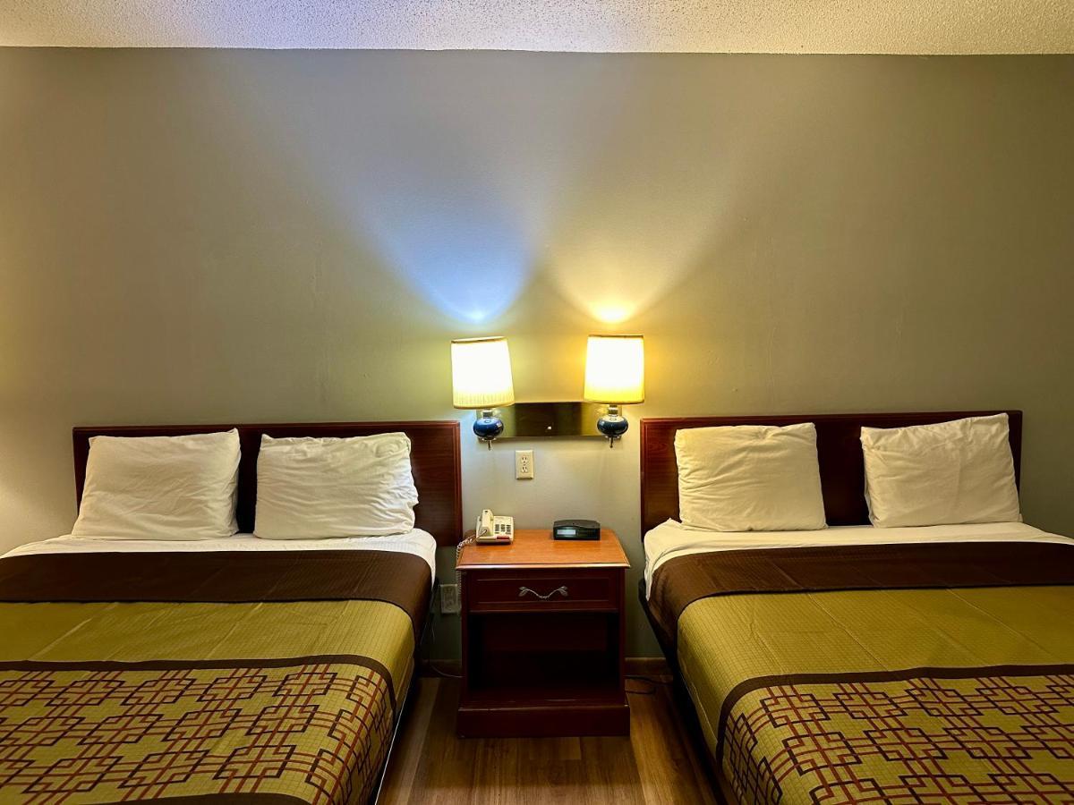 Thunderbird Motor Inn Барабу Екстер'єр фото